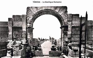 TEBESSA - BASILIQUE ROMAINE - RUINES